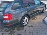 Gebraucht Skoda Octavia 150 PS (110 kW) 2016 Grau Kleinwagen