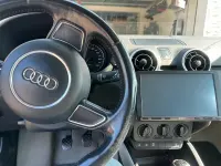 Używany Audi A1 Attraction 86 KM (63 kW) 2011 Czarny Hatchback
