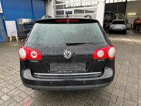 Gebraucht VW Passat 140 PS (102 kW) 2009 Schwarz Kombi
