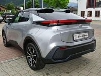 Neu Toyota C-HR 140 PS (102 kW) 2025 Silber metallic SUV