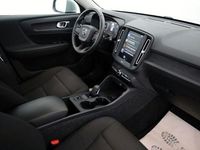 Second-hand Volvo XC40 150 CP (110 kW) 2019 Gri SUV