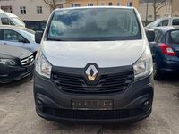 Gebraucht Renault Trafic 120 PS (88 kW) 2015 Weiß Van / Kleinbus