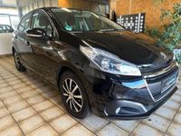 Gebraucht Peugeot 208 Active 82 PS (60 kW) 2018 Schwarz Kleinwagen