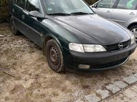 Gebraucht Opel Vectra 116 PS (85 kW) 1999 Grün Kombi