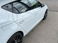 Używany Seat Leon FR 120 KM (88 kW) 2016 Biały Kombi