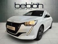Gebraucht Peugeot 208 Active 101 PS (74 kW) 2023 Weiß Kleinwagen