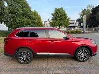 Begagnad Mitsubishi Outlander Edition 150 HK (110 kW) 2017 Röd SUV