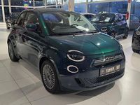 Neu Fiat 500 65 PS (47 kW) 2026 Grün Limousine