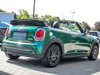 Second-hand Mini Cooper Cabriolet Essential 136 CP (100 kW) 2022 Verde Cabrio