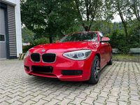 Gebraucht BMW 114 102 PS (75 kW) 2013 Rot Kleinwagen