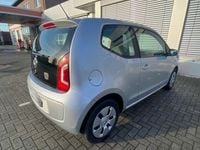 Gebraucht VW up! 60 PS (44 kW) 2014 Silber Kleinwagen