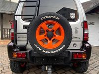 Używany Suzuki Jimny 86 KM (63 kW) 2012 Srebrny SUV