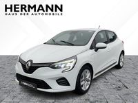 Gebraucht Renault Clio V SE 67 PS (49 kW) 2021 Arktis weiß (weiß) Limousine