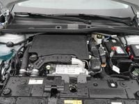 Gebraucht Citroën C4 Feel 131 PS (96 kW) 2023 Lackierung olbia blau/typ aussenverkleidung metalliclackierung SUV