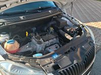 Gebraucht Skoda Fabia 60 PS (44 kW) 2014 Weiß Kleinwagen