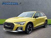 Usado Audi A3 Ambiente 150 HP (110 kW) 2024 Amarelo Sedan