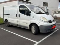 Gebraucht Renault Trafic 110 PS (80 kW) 2012 Weiß Van / Kleinbus