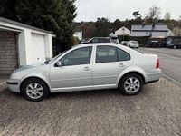 Second-hand VW Bora 90 CP (66 kW) 1999 Gri Berlinǎ