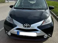 Gebraucht Toyota Aygo Team 69 PS (50 kW) 2017 Schwarz Kleinwagen