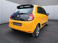 Gebraucht Renault Twingo Equilibre 65 PS (47 kW) 2024 Gelb Kleinwagen