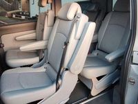 Gebraucht Mercedes Viano 163 PS (119 kW) 2011 Silber Van / Kleinbus