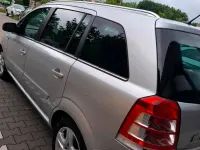 Gebraucht Opel Zafira 140 PS (102 kW) 2010 Silber Van / Kleinbus