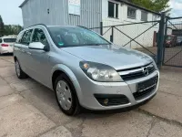 Gebraucht Opel Astra 105 PS (77 kW) 2007 Silber Limousine