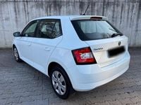 Gebraucht Skoda Fabia 90 PS (66 kW) 2017 Weiß Kleinwagen