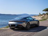 Gebraucht Aston Martin DB11 608 PS (447 kW) 2017 Grau Coupé