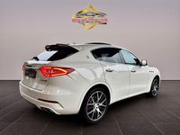 Gebraucht Maserati Levante 275 PS (202 kW) 2016 Weiß SUV
