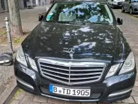 Second-hand Mercedes E300 231 CP (169 kW) 2010 Negru Berlinǎ