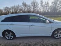 Gebraucht Hyundai i40 Style 141 PS (103 kW) 2017 Weiß Limousine