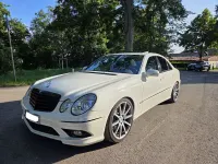 Gebraucht Mercedes E500 Avantgarde 387 PS (284 kW) 2006 Weiß Limousine