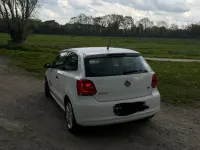 Gebraucht VW Polo 75 PS (55 kW) 2012 Weiß Kleinwagen