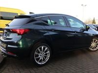 Gebraucht Opel Astra Dynamic 136 PS (100 kW) 2016 Grün Limousine