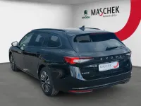 Neu Skoda Superb Selection 150 PS (110 kW) 2026 Onyx schwarz metallic Kombi