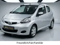 Gebraucht Toyota Aygo Cool 68 PS (50 kW) 2010 Silber Kleinwagen