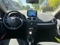 Używany Renault Clio II Dynamique 101 KM (74 kW) 2011 Srebrny Sedan/Limuzyna