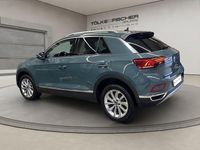 Gebraucht VW T-Roc Style 150 PS (110 kW) 2024 Petroleum blue (metallic) SUV
