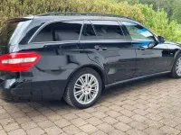 Gebraucht Mercedes E220 170 PS (125 kW) 2011 Schwarz Limousine