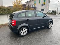 Gebraucht Audi A2 75 PS (55 kW) 2002 Schwarz Kleinwagen
