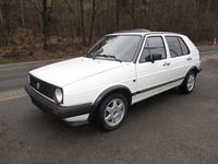 Second-hand VW Golf II 75 CP (55 kW) 1987 Alb Hatchback