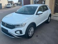 Gebraucht VW T-Roc Basis 110 PS (80 kW) 2022 Pure white SUV