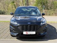 Usado Ford Kuga ST-Line 120 HP (88 kW) 2023 Preto SUV