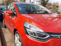 Gebraucht Renault Clio IV Dynamique 90 PS (66 kW) 2015 Rot Kleinwagen