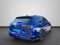 Gebraucht VW Golf VIII R-line 150 PS (110 kW) 2025 Lapiz blue metallic (metallic) Kombi