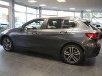 Gebraucht BMW 120 Advantage 178 PS (130 kW) 2021 Grau Kleinwagen