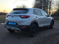 Gebraucht Kia Stonic Edition 7 99 PS (72 kW) 2018 Silber SUV