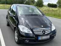 Gebraucht Mercedes A160 Avantgarde 70 PS (51 kW) 2012 Schwarz Kleinwagen