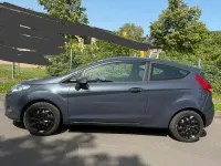 Gebraucht Ford Fiesta Trend 60 PS (44 kW) 2012 Grau Kleinwagen